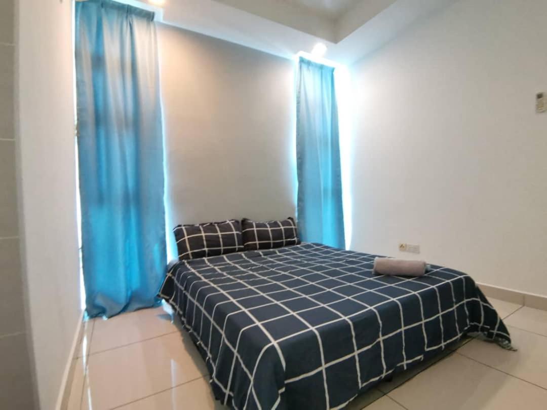 Homestay Kuala Lumpur ; Terminal Tbs ; Bukit Jalil Екстериор снимка