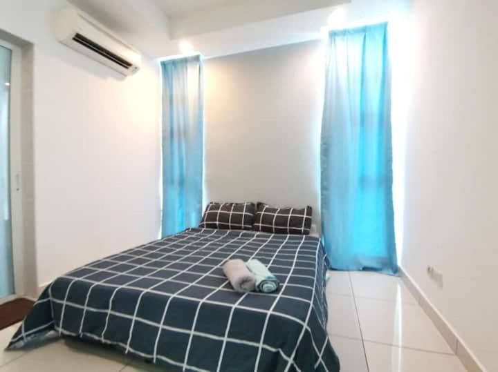 Homestay Kuala Lumpur ; Terminal Tbs ; Bukit Jalil Екстериор снимка