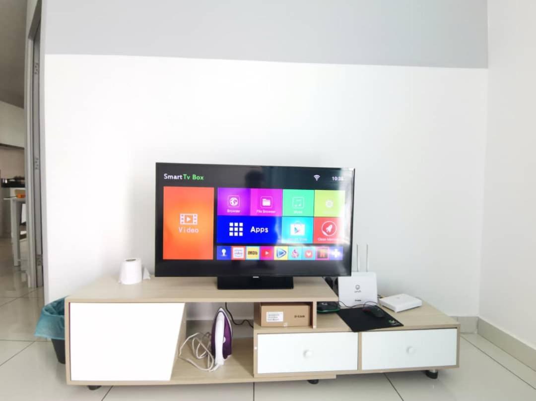 Homestay Kuala Lumpur ; Terminal Tbs ; Bukit Jalil Екстериор снимка