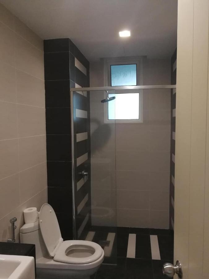Homestay Kuala Lumpur ; Terminal Tbs ; Bukit Jalil Екстериор снимка